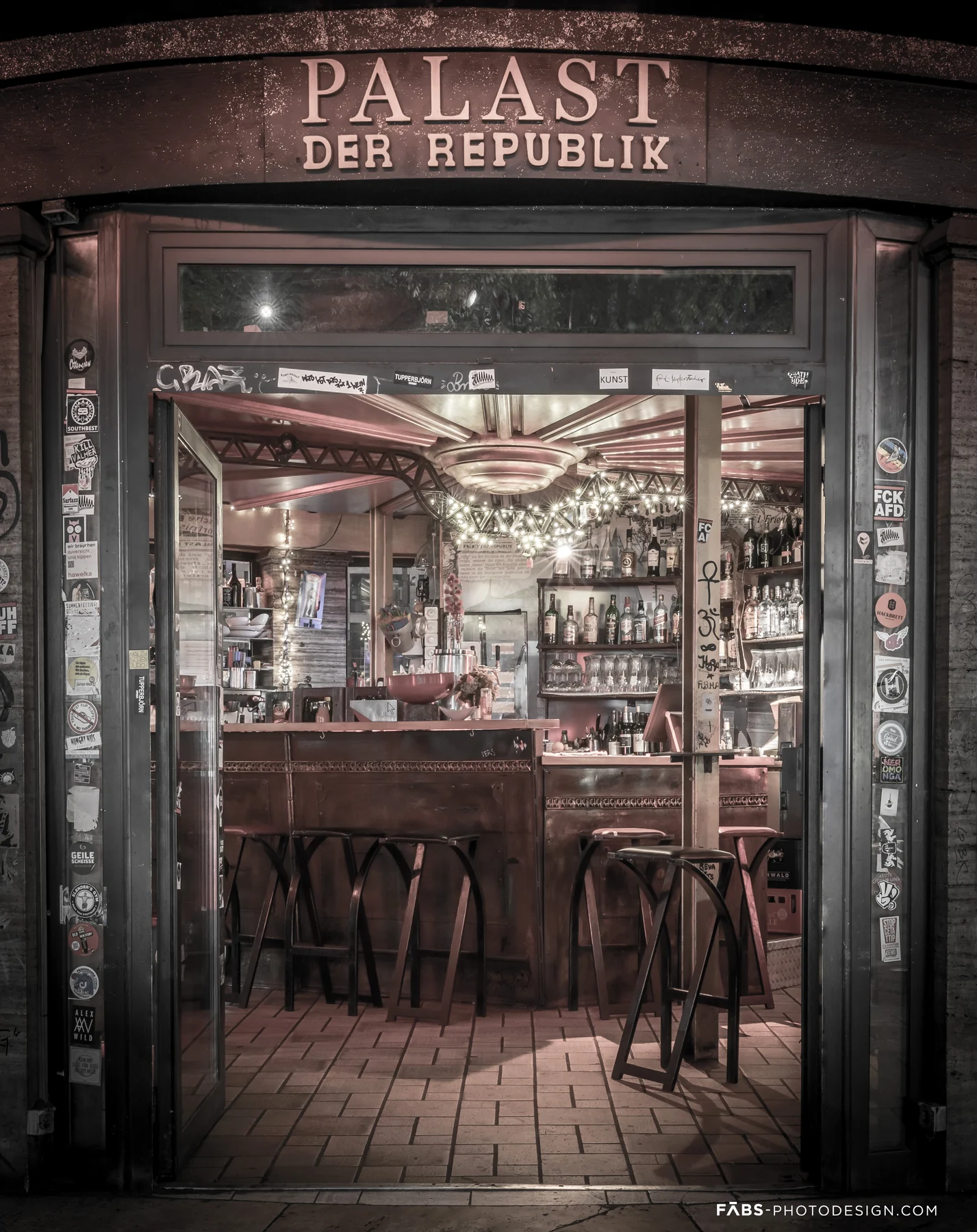 Innenansicht des Palast der Republik in Stuttgart